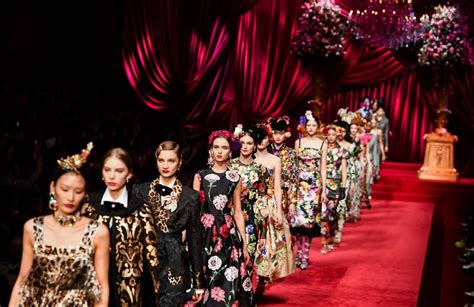 dolce gabbana repubblica|dolce e gabbana vestiti.